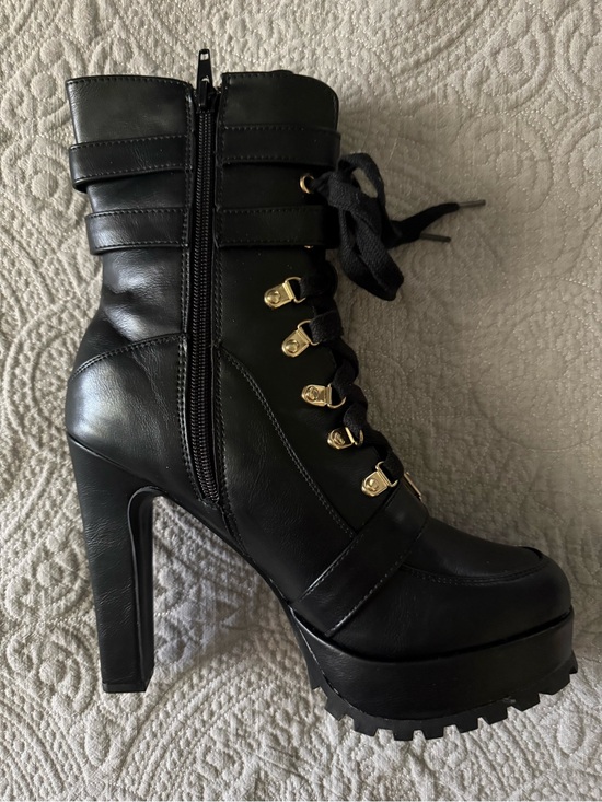 Shoes - SHOEDAZZLE Black Lace-Up Platform Ankle Boots - Women's Fashion Booties